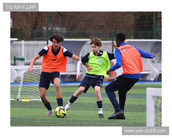 法国足协启动青训教练培训计划，提升法甲俱乐部青训质量